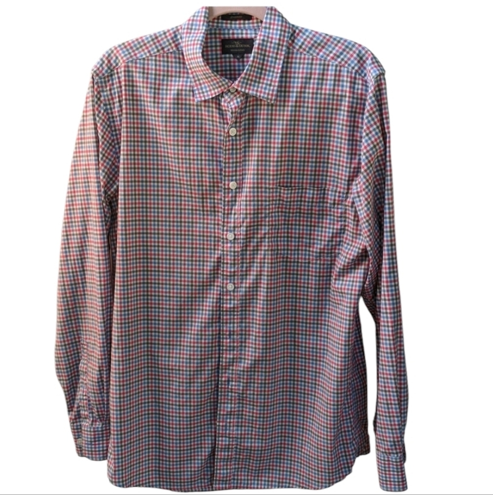 Rodd & Gunn, button down checked shirt. Size Medium